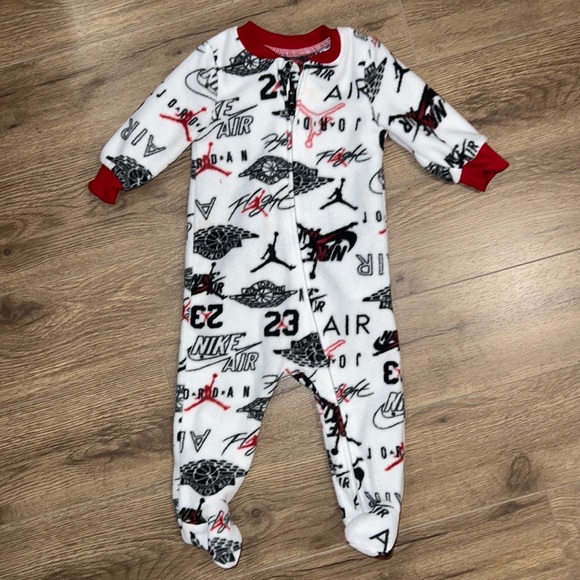 Jordan Other - Jordan Size 6 Month Fleece Onesie [K6]
